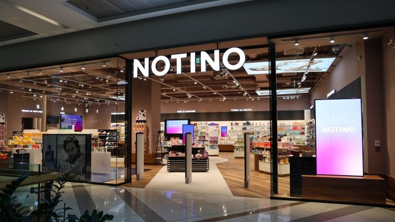 Negozio Notino durante i saldi